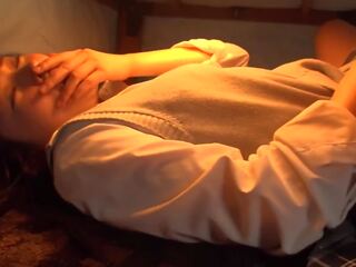 Pt2 gizlice mischief üzerinde the unprotected alt vücut içinde the kotatsu