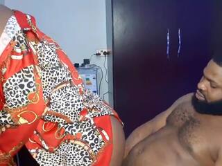 Omg what a Huge dick Ladygold Africa Fuck Krissyjoh's Big peter While Editing Nigerian porn clip