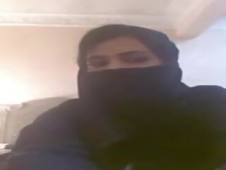 Arab Women in Hijab Showing Her Titties, x rated clip a6