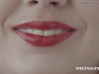 Privado com julia rojo debuts para privado con anal y