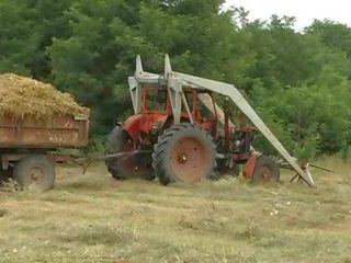 Felettes csajok szar -ban a vidéki