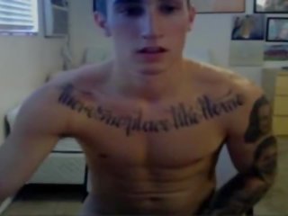 Aranyos tetovált hunk- 2. rész tovább gayboyscam.com